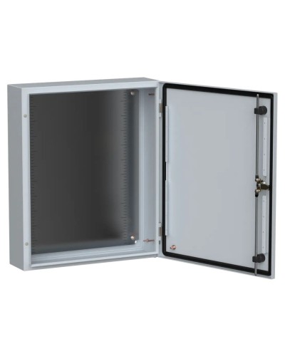 ЩМП-60.50.15 УХЛ1 IP66 600x500x150 TITAN 5 (TI5-10-N-060-050-015-66). Шкаф металлический с монтажной платой. IEK в Сургуте