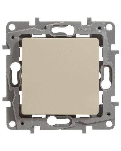 Выключатель 10AX-250В ETIKA, слоновая кость (672301). Выключатель. LegranD в Сургуте